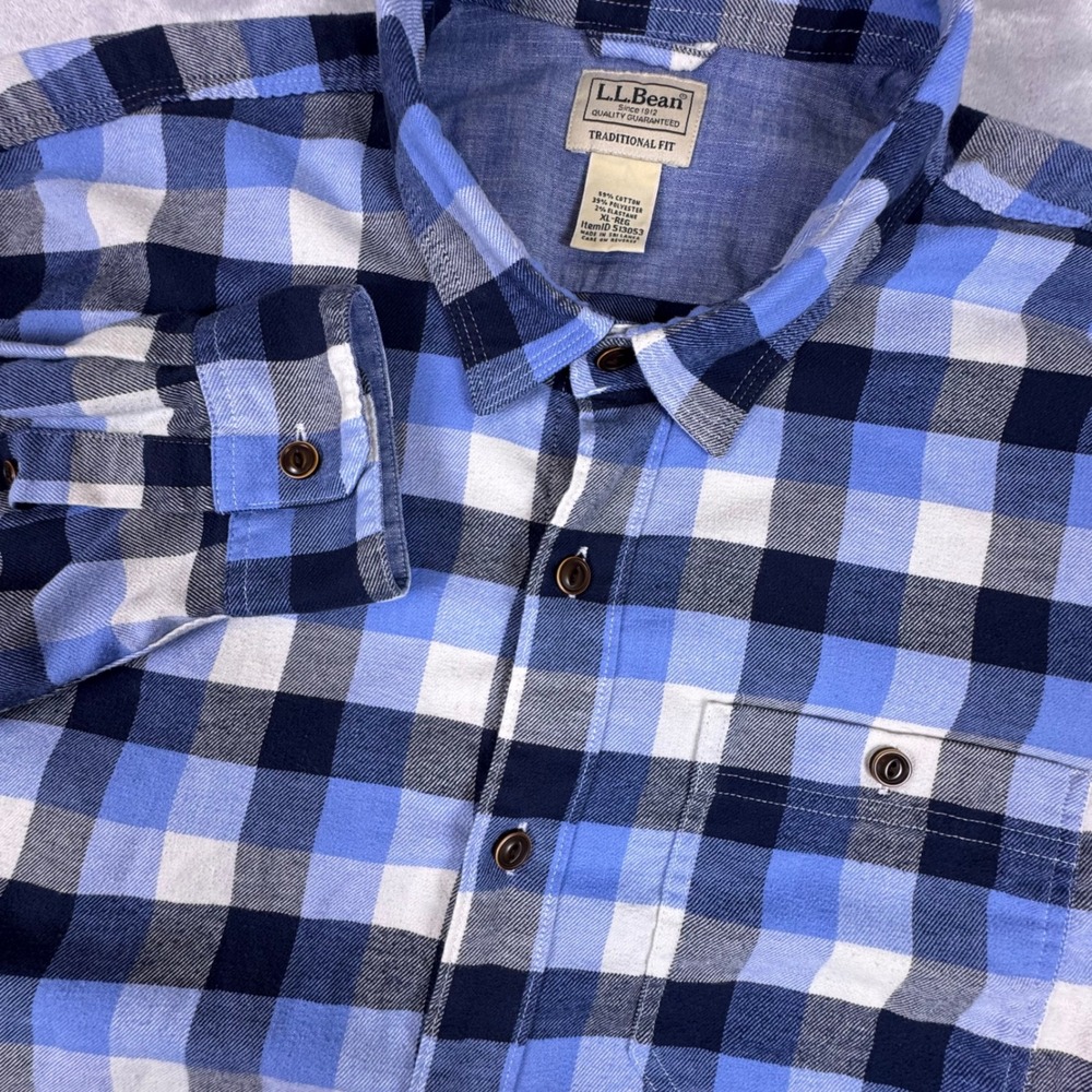 LL Bean Traditional Fit Flannel Button Down Shirt Mens XL Blue Plaid 513053
